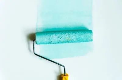 Peinture intérieure à Flée — murs, plafonds et boiseries